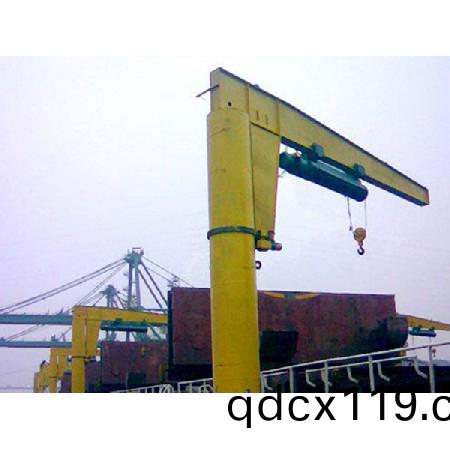 柱式鏇臂式起重機8